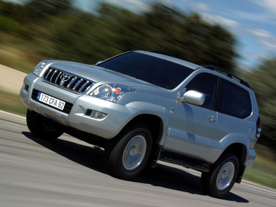  Toyota Land Cruiser Prado 120 3-Door 2003 года  (фото 9 из 29)